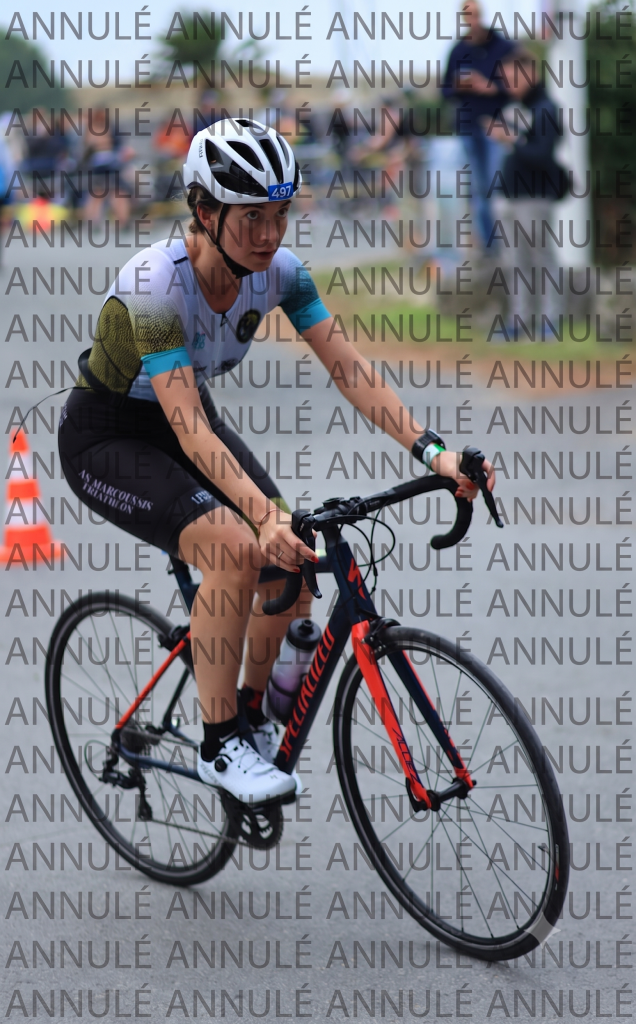 photo triathlon, vélo, féte du sport marcoussis annulé pour caude de forte chaleur